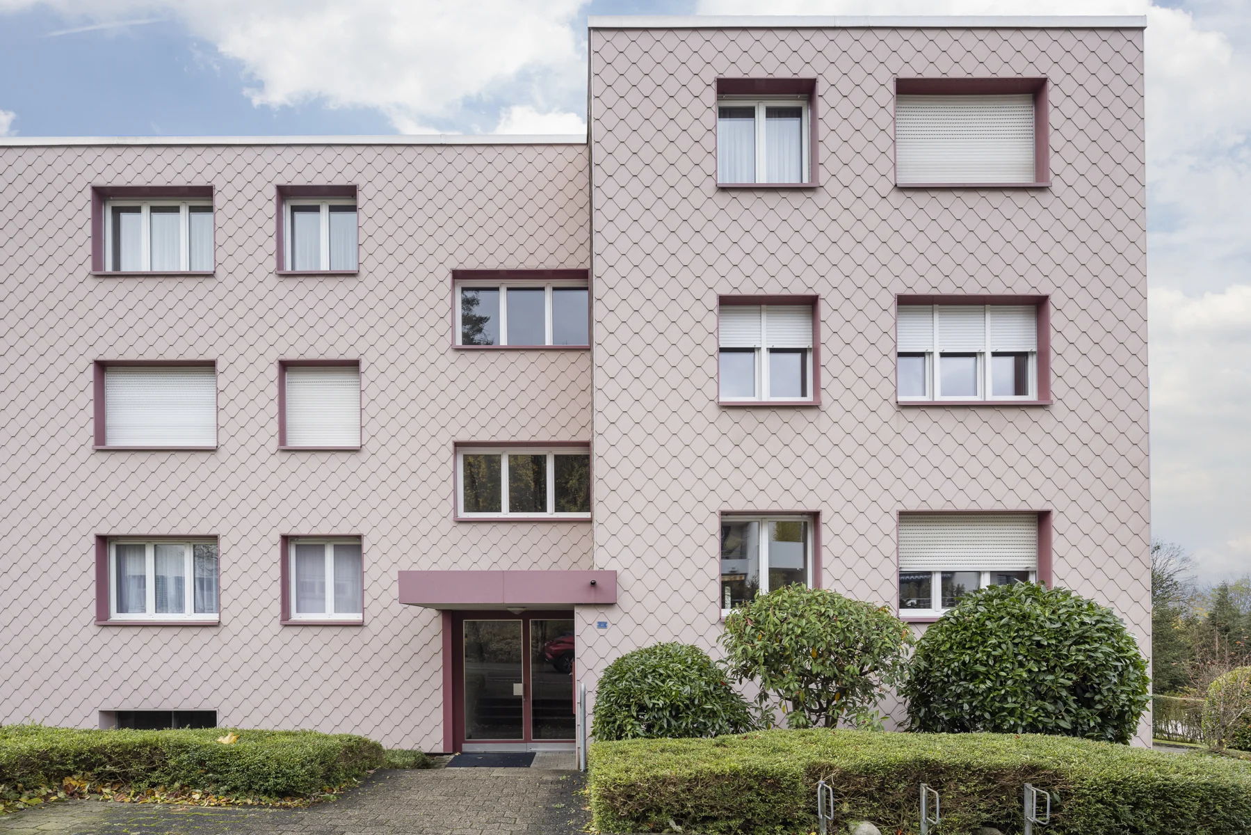 Gebäude eines eigenen Wohnungsprojekts in Niederrohrdorf